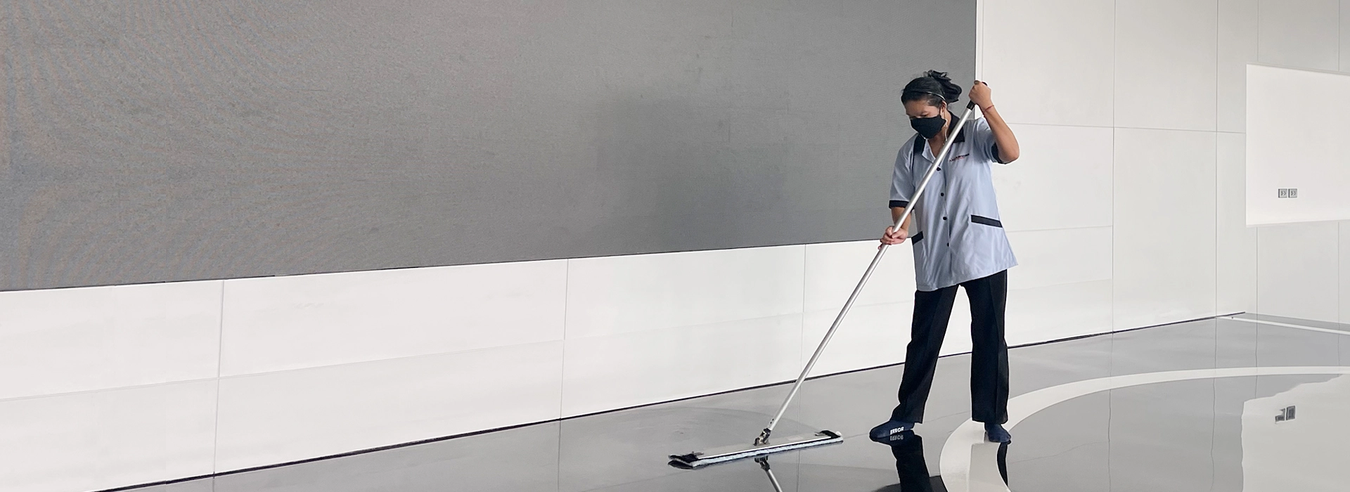 ทีมงานทำความสะอาดมืออาชีพ ชุบศร เอ็นเตอร์ไพรส์
